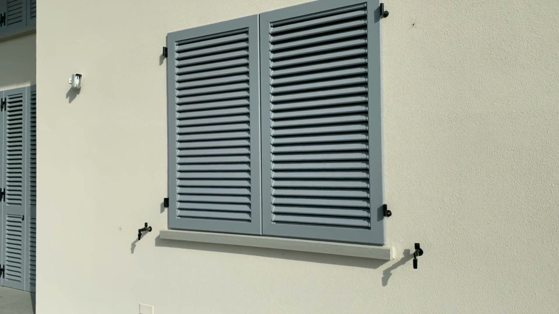 Video che mostra il Serratore Automatico modello S/A di Elettromeccanica Ancellotti in azione